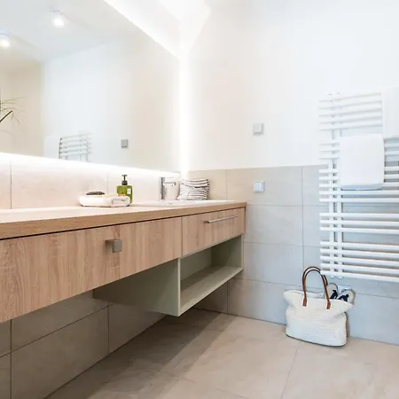 Apartment Kranichsruh 6 *